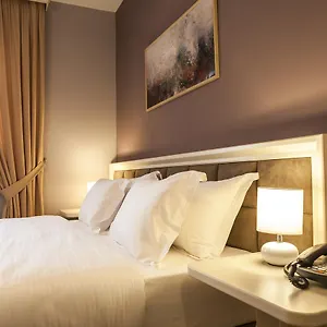 Hotel 22 Tirana